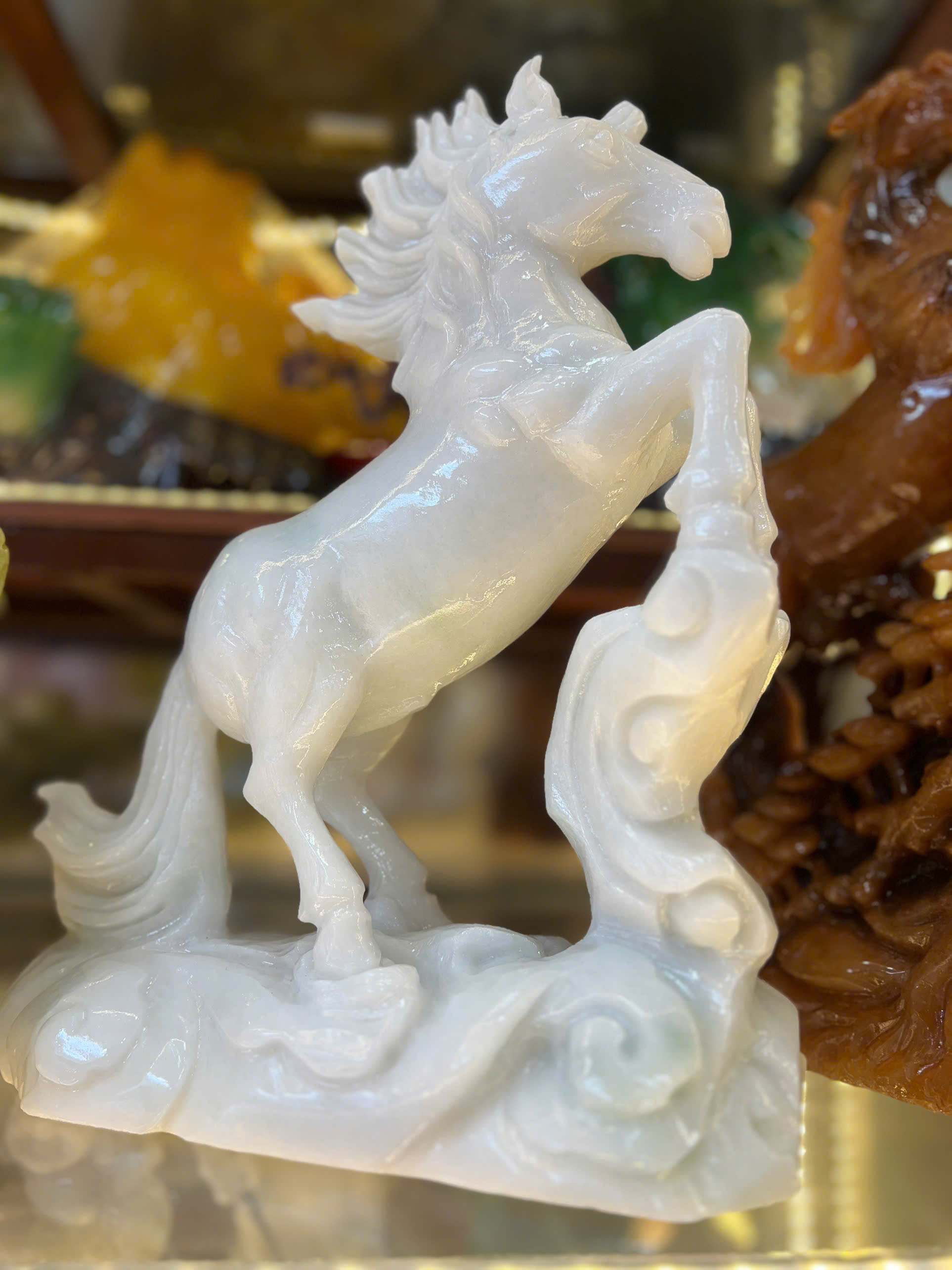 BẠCH MÃ PHI THIÊN