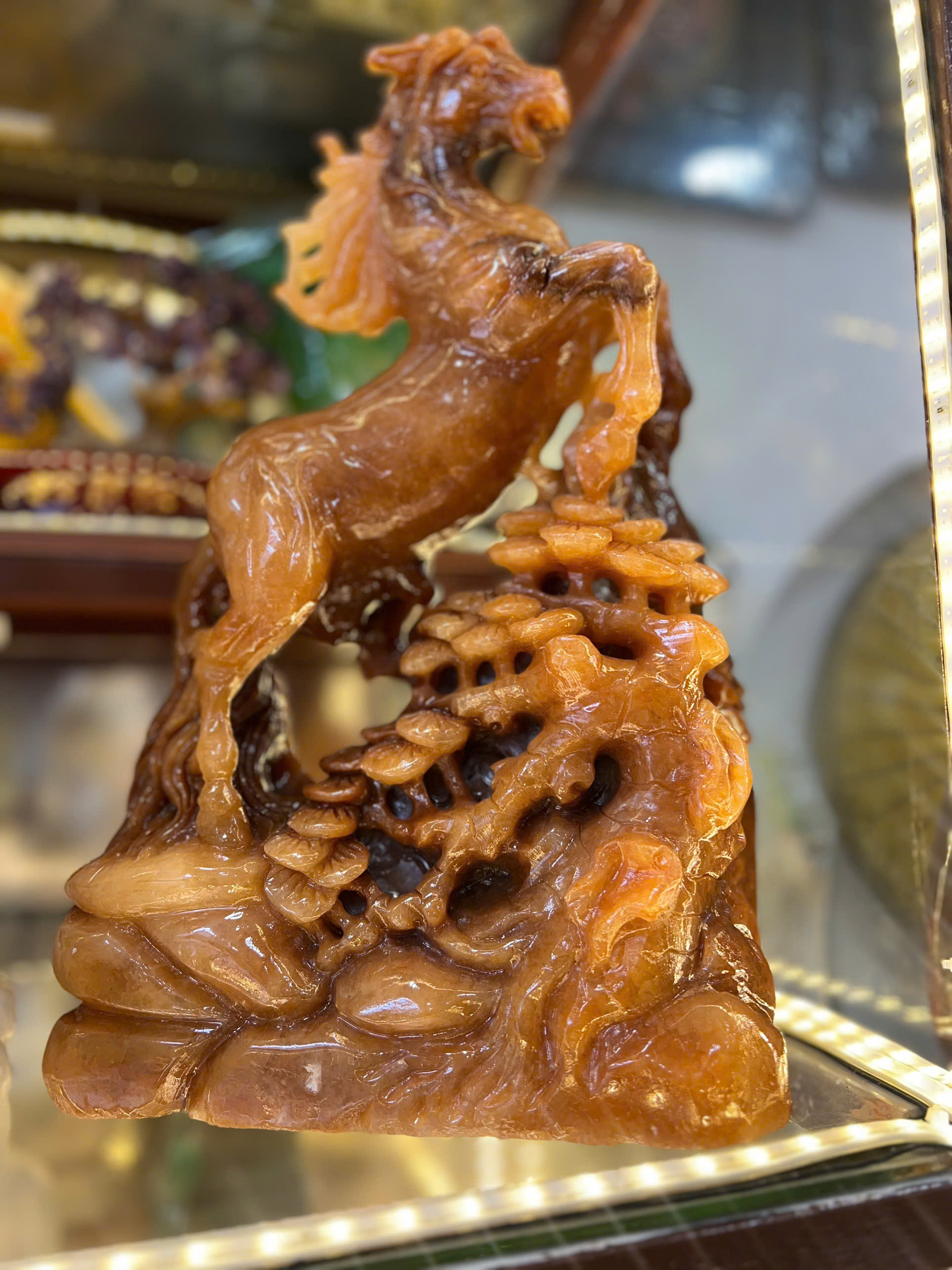 HỒNG MÃ PHI THIÊN