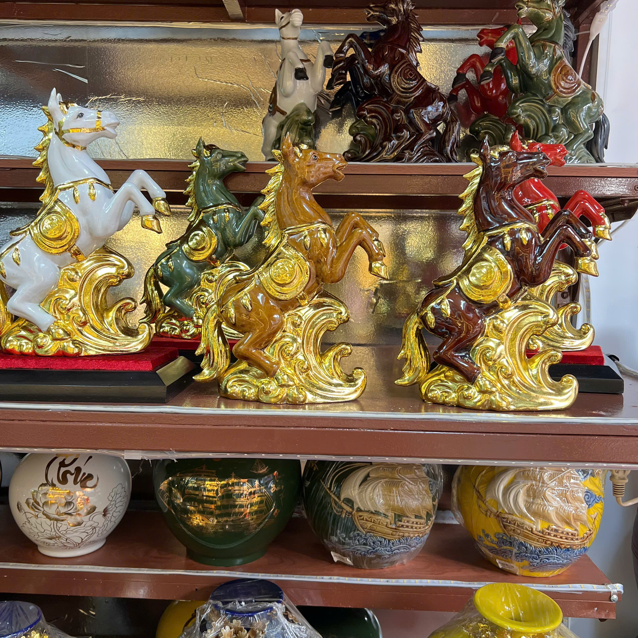 Nhất Mã Phi Thiên Dát Vàng Gốm Sứ Bát Tràng – Quà Tặng Năm Mới, Khai Trương, Tân Gia