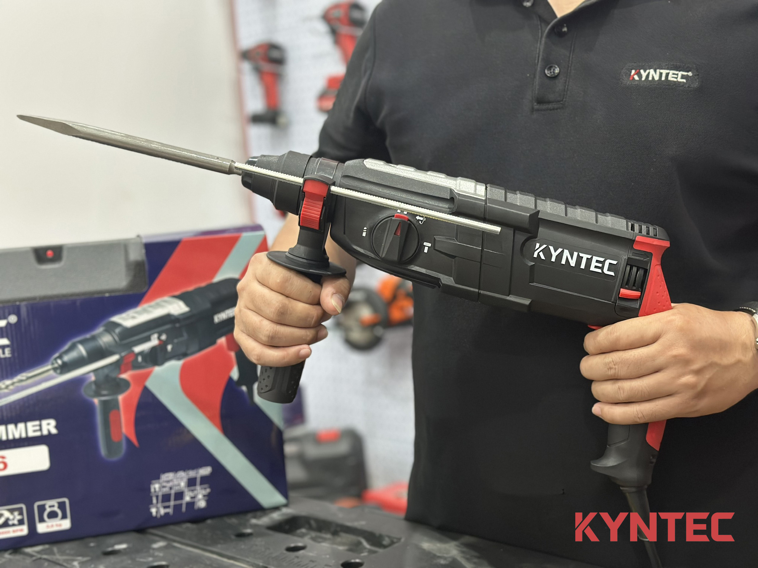 Trên tay Kyntec KT28 Heavy Duty máy khoan bê tông chịu tải tốt
