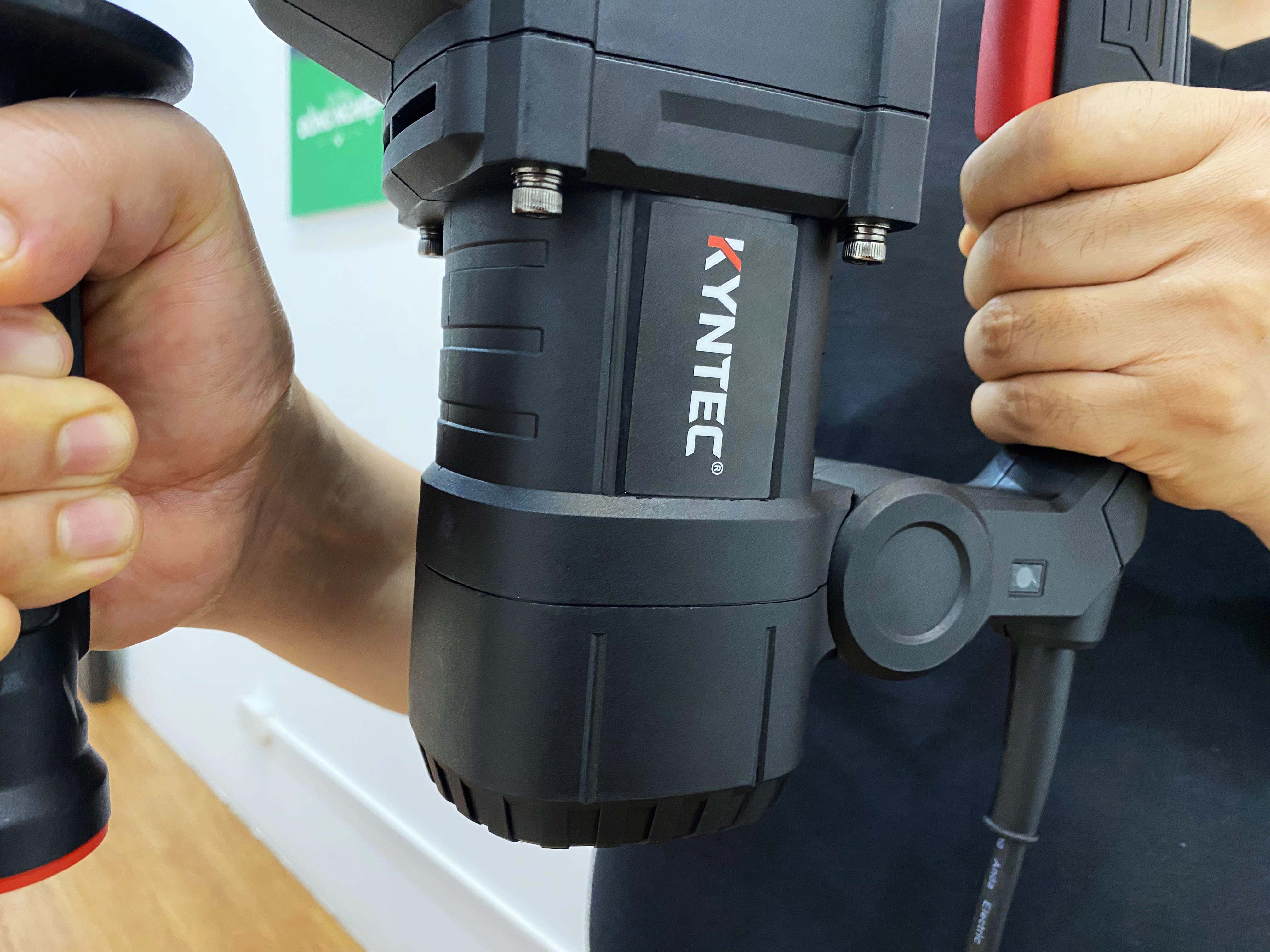 Khả năng giảm rung quan trọng khi phải làm việc lâu trên Kyntec KT07