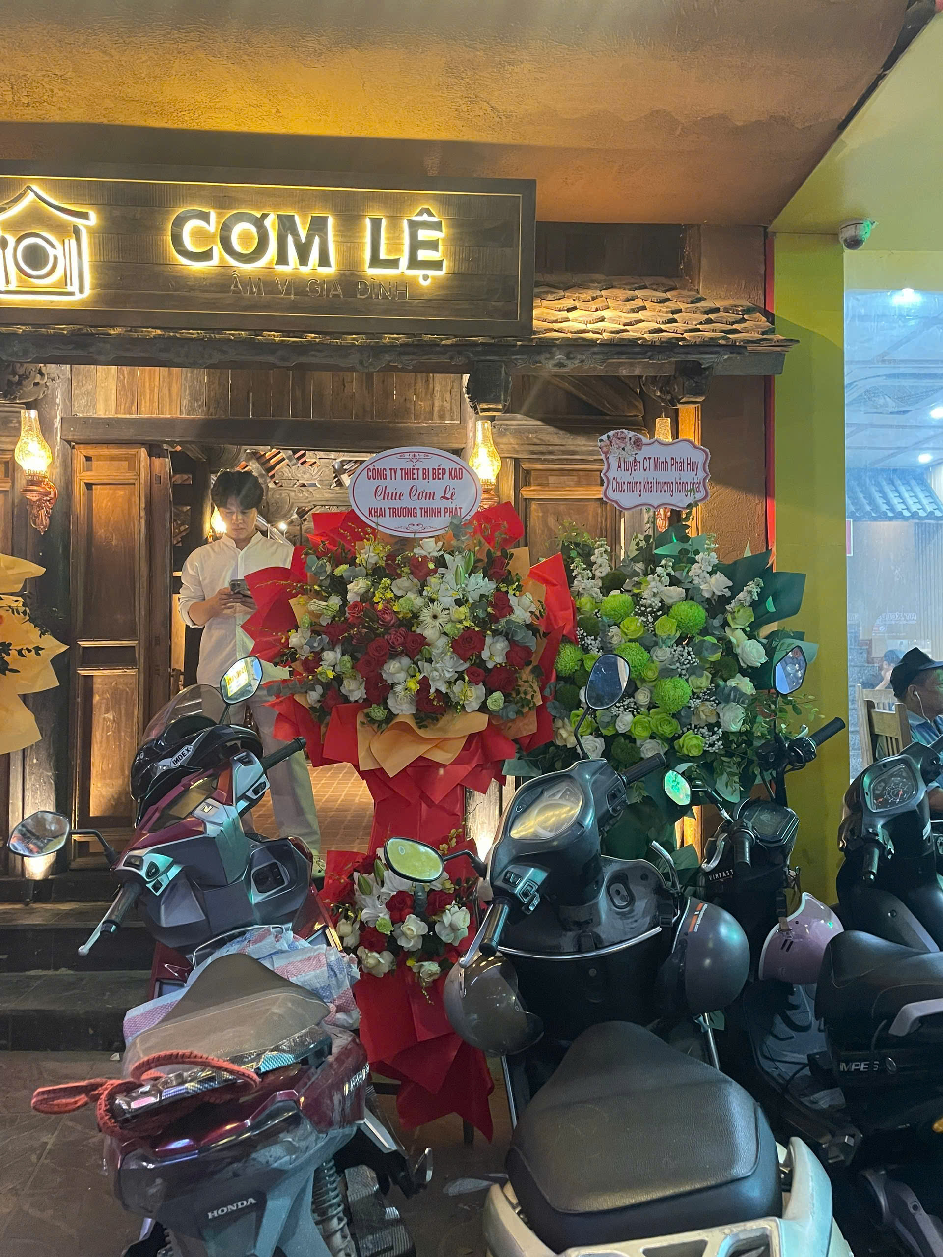 BẾP CƠM LỆ CƠ SỞ7 LÊ VĂN LƯƠNG-HN