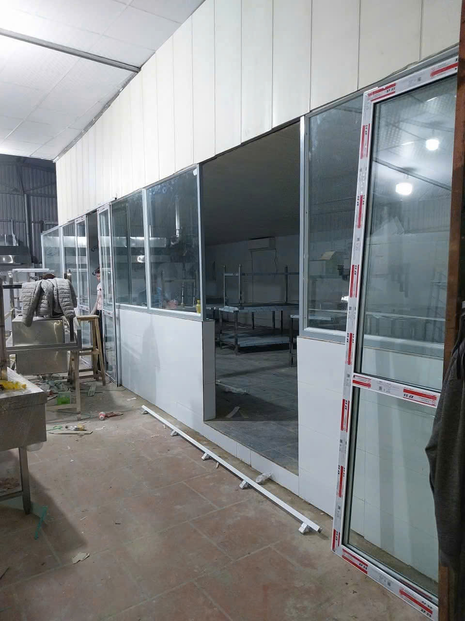 CẢI TẠO, XÂY DỰNG KHU BẾP TẠI HƯNG YÊN VÀ HÀ NỘI