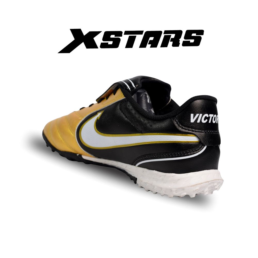 Giày Đá Banh Giá Sỉ XSTARS VICTORY Màu Đen Vàng