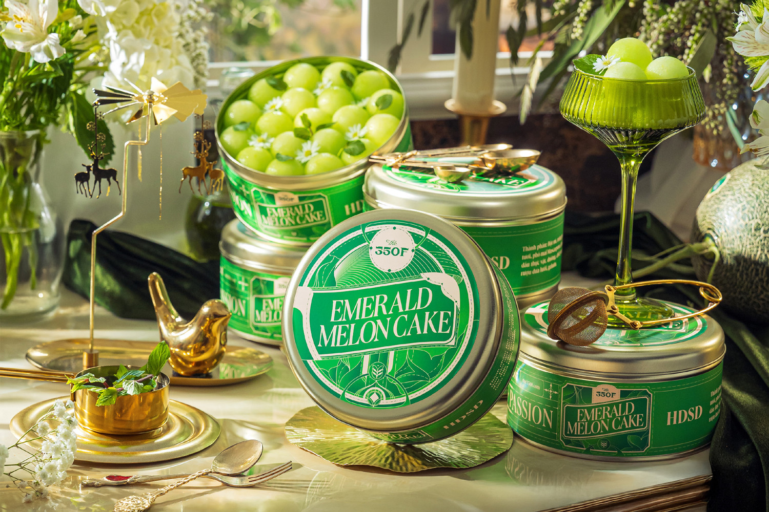 Emerald Melon Cake - chiếc bánh hộp thiếc ‘gây sốt’ ở Sài thành