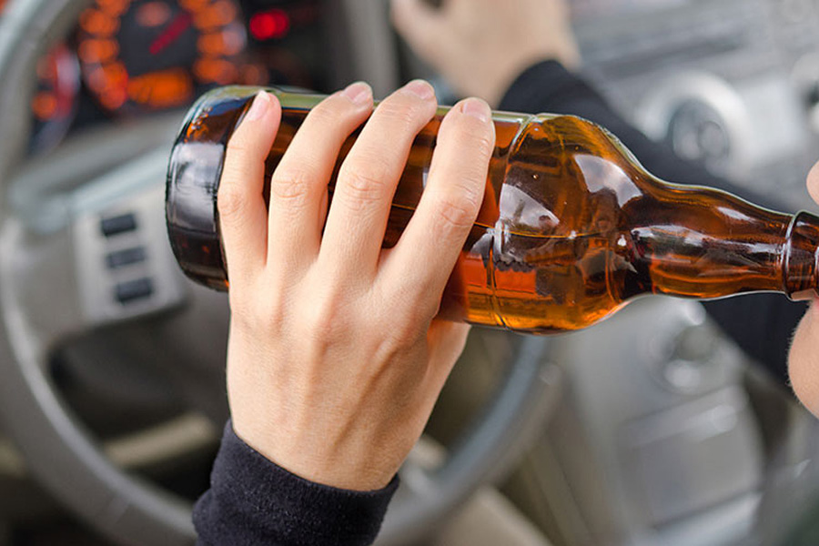 Uống rượu khi lái xe ô tô, xe máy phạt bao nhiêu tiền?