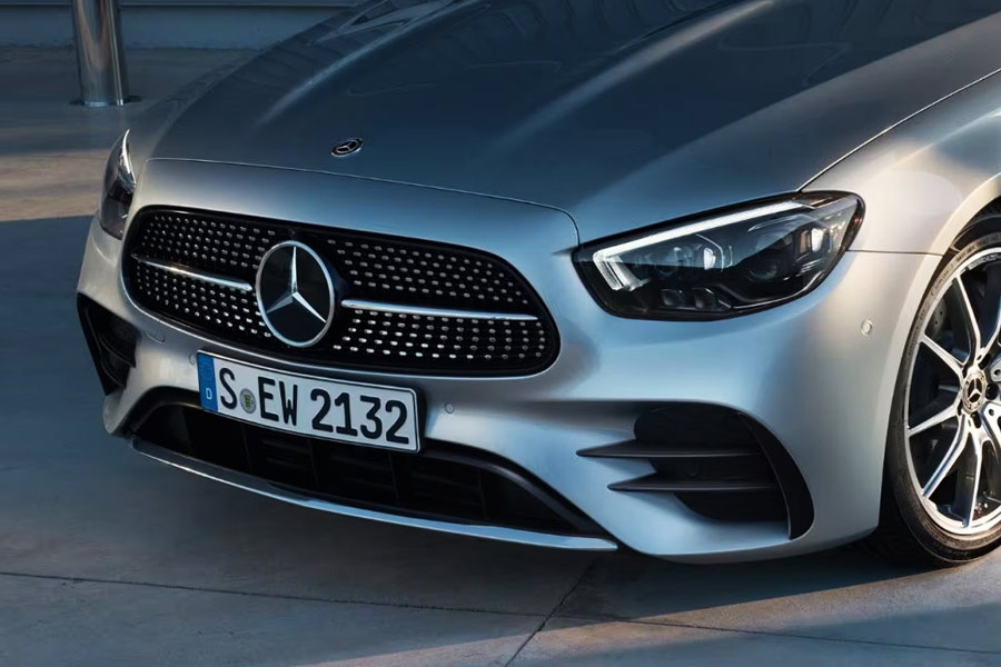 Mercedes-Benz E 300 AMG