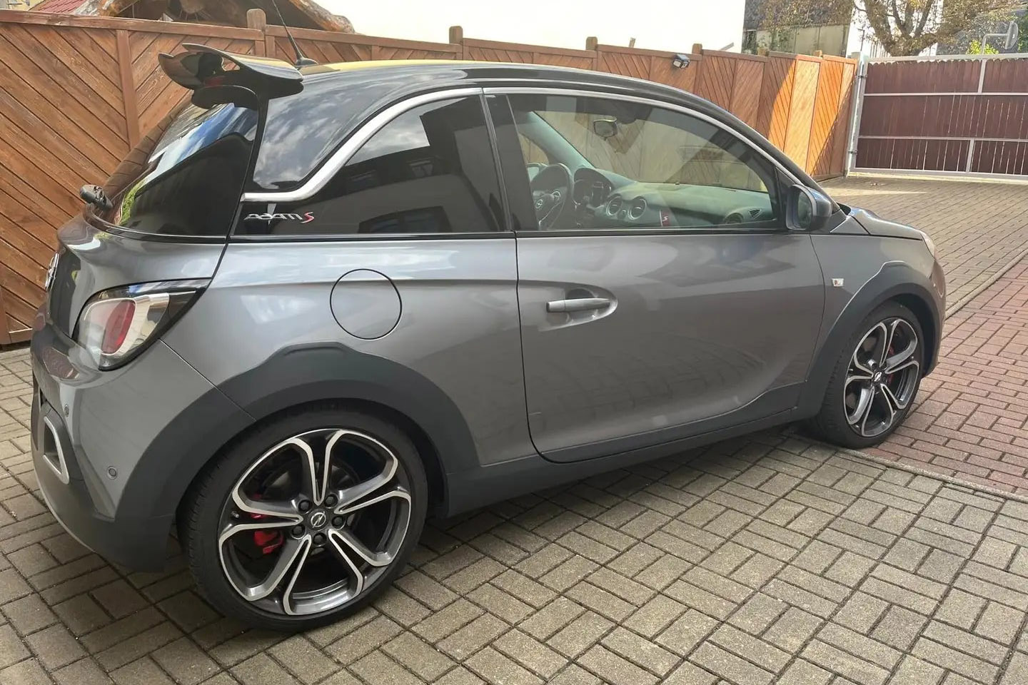 Opel Adam S
