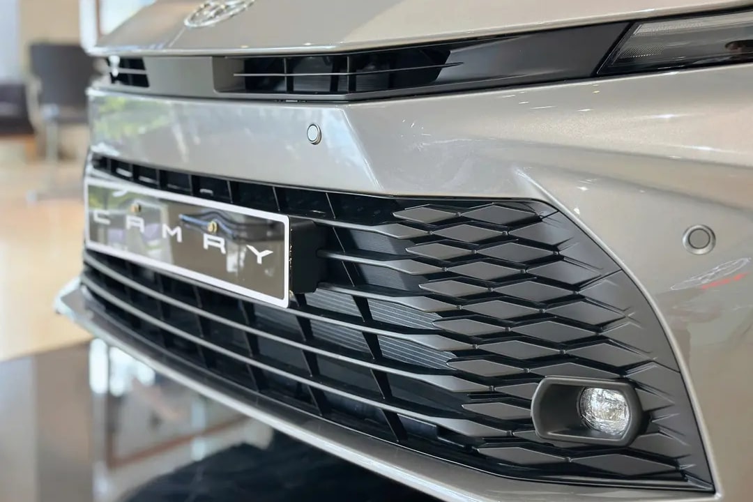 TOYOTA CAMRY 2.0Q