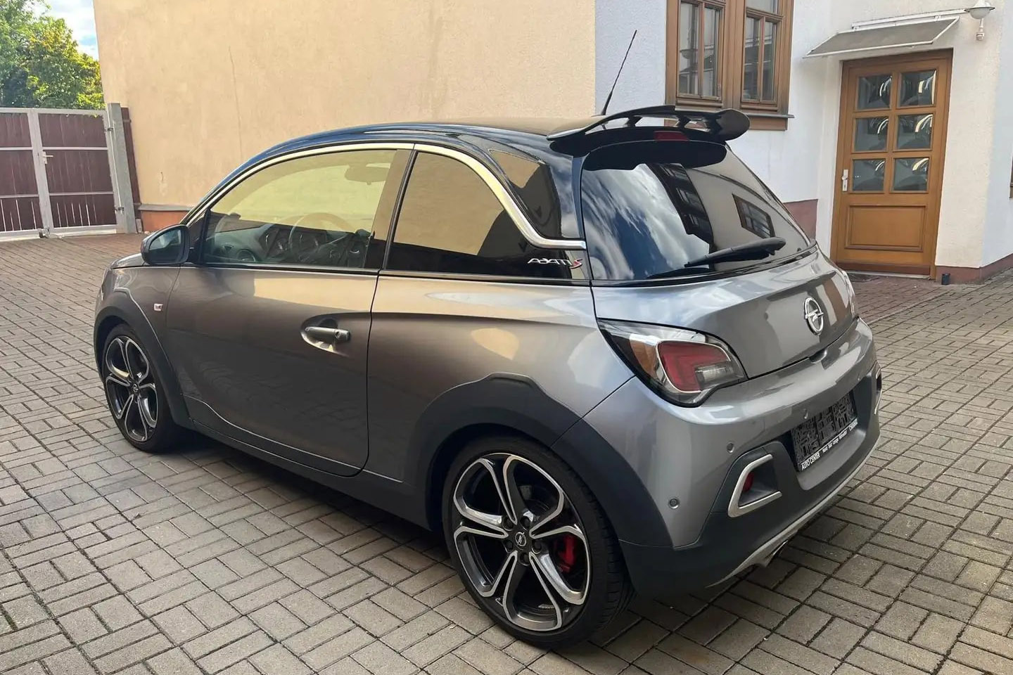 Opel Adam S