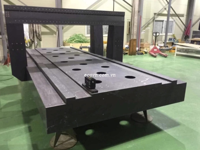 Bàn máp granite có bị cong vênh theo thời gian không?
