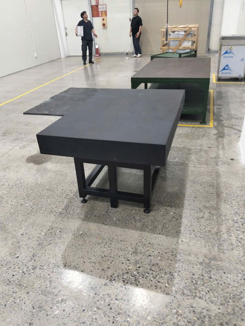 Những ngành nào cần sử dụng bàn máp granite?