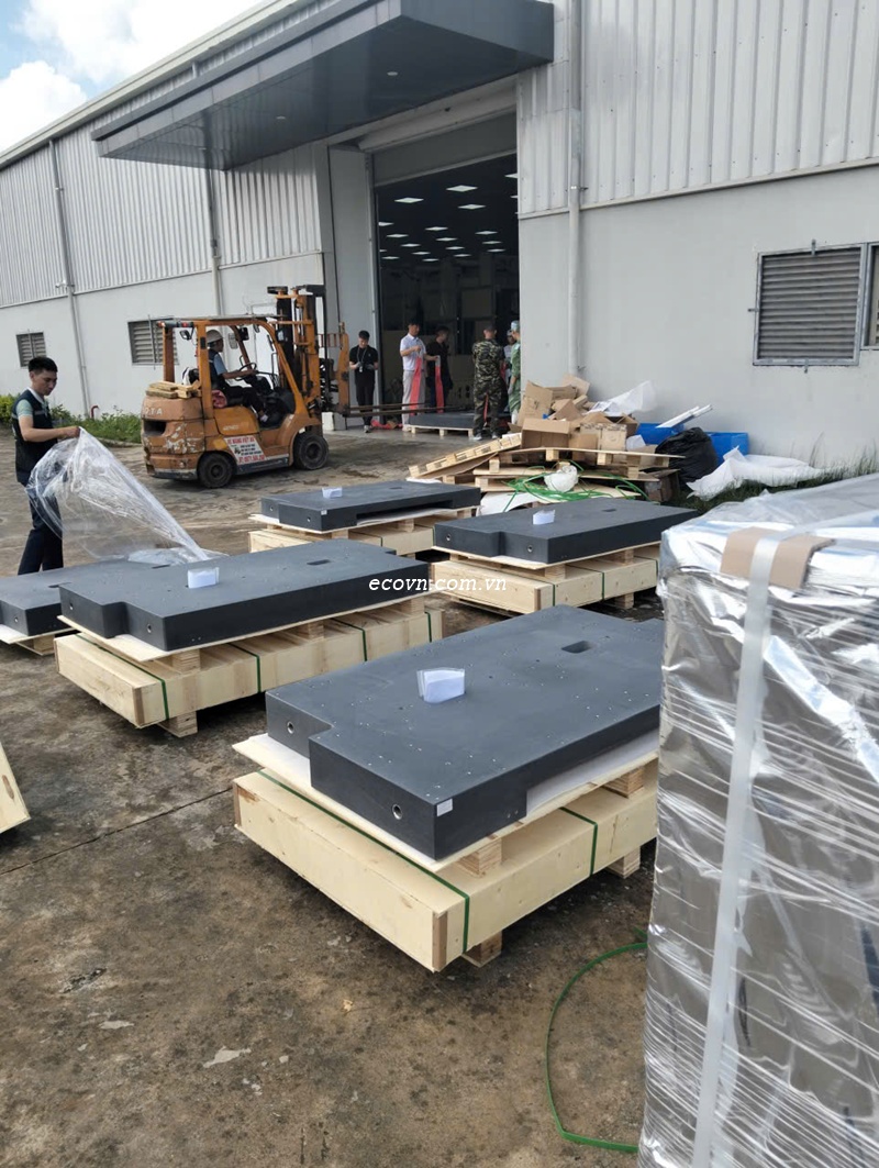 Vì sao Granite Machine Base gần như không bị biến dạng theo thời gian?