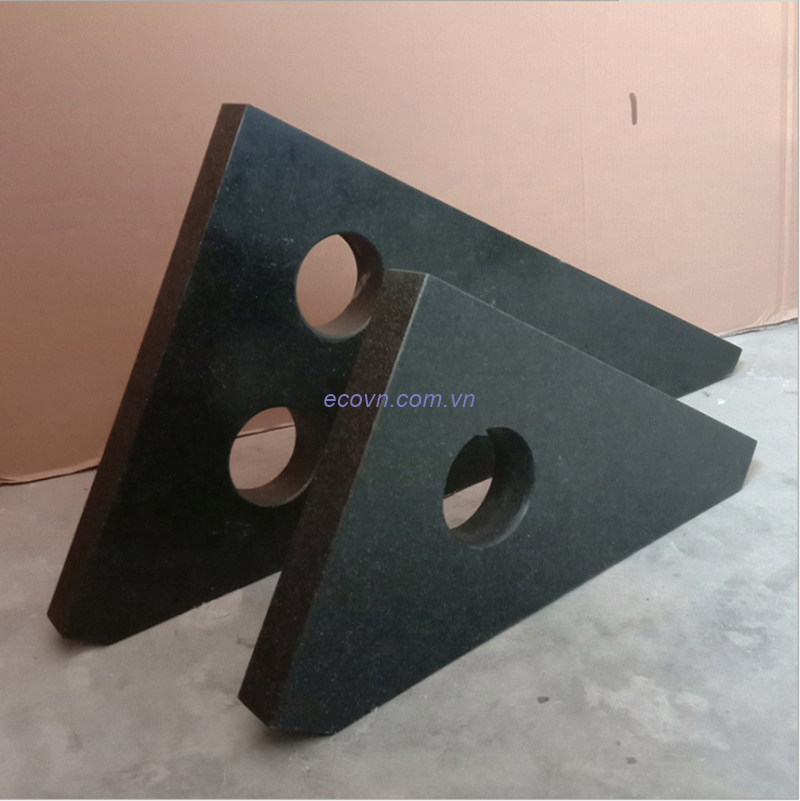 Thước tam giác đá granite dùng cho khuôn mẫu