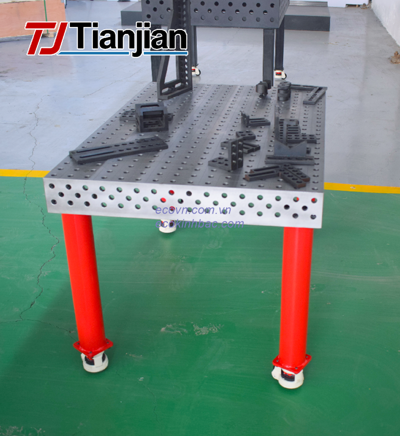 Bàn Gá Hàn Thép 3D D28 4000×2000mm Dùng Trong Cơ Khí Chính Xác