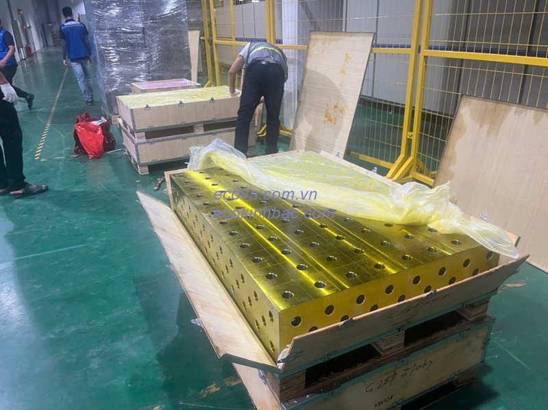 Bàn Gá Hàn Gang 3D D16 1500×1500mm Dùng Trong Cơ Khí Chính Xác
