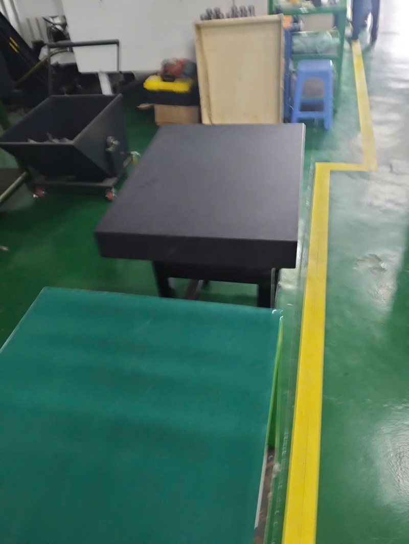 Bàn máp, bàn rà chuẩn đá granite kích thước 1000x630x150mm.