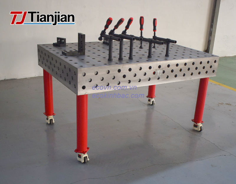 Bàn Gá Hàn Gang 3D D28 2000×1500mm Dùng Trong Cơ Khí Chính Xác