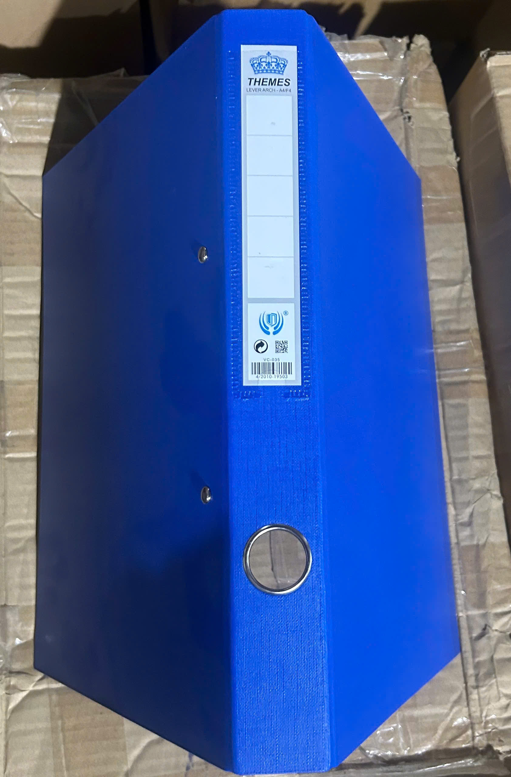 Bìa còng simili 3.5F F4 XD NA VC (còng D) + lỗ