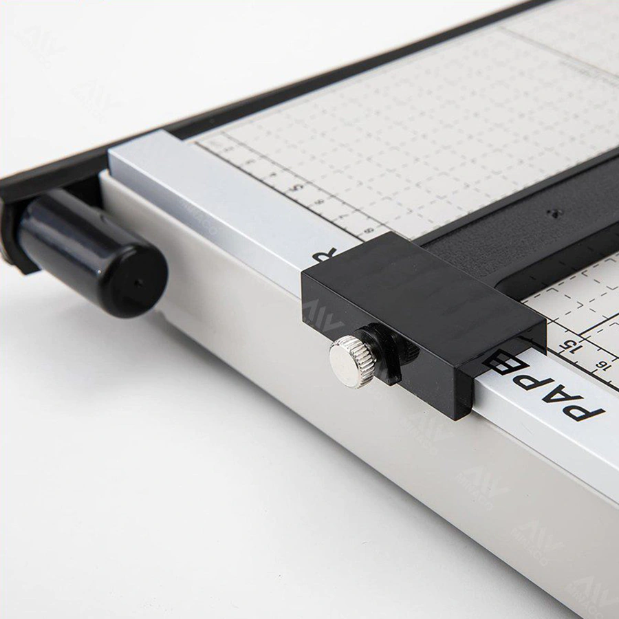 Bàn cắt A3 8012 Deli