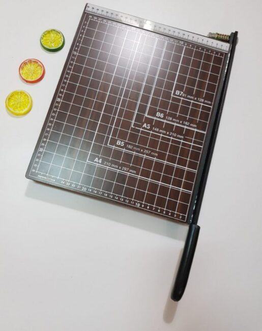 Bàn cắt giấy gỗ A3 GL