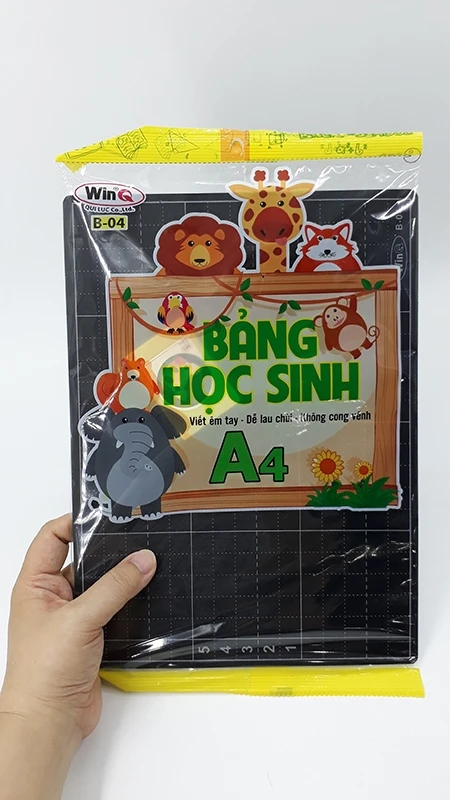 Bảng đen WinQ B04