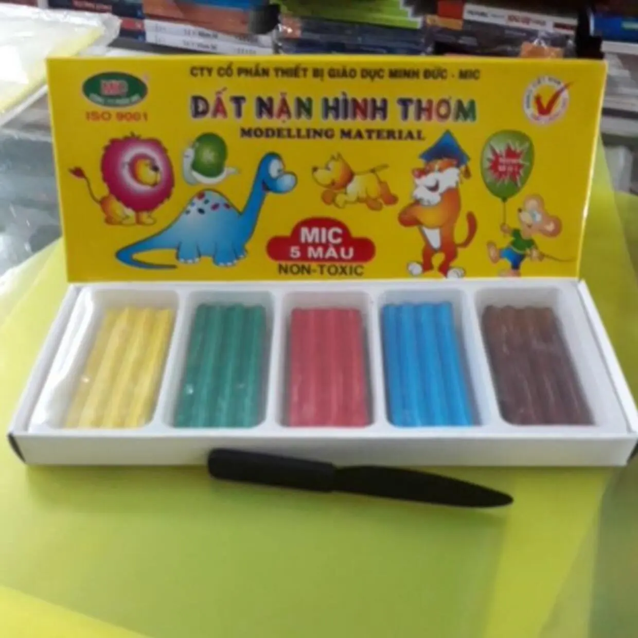 Đất nặn Mic 5 màu (T/50)