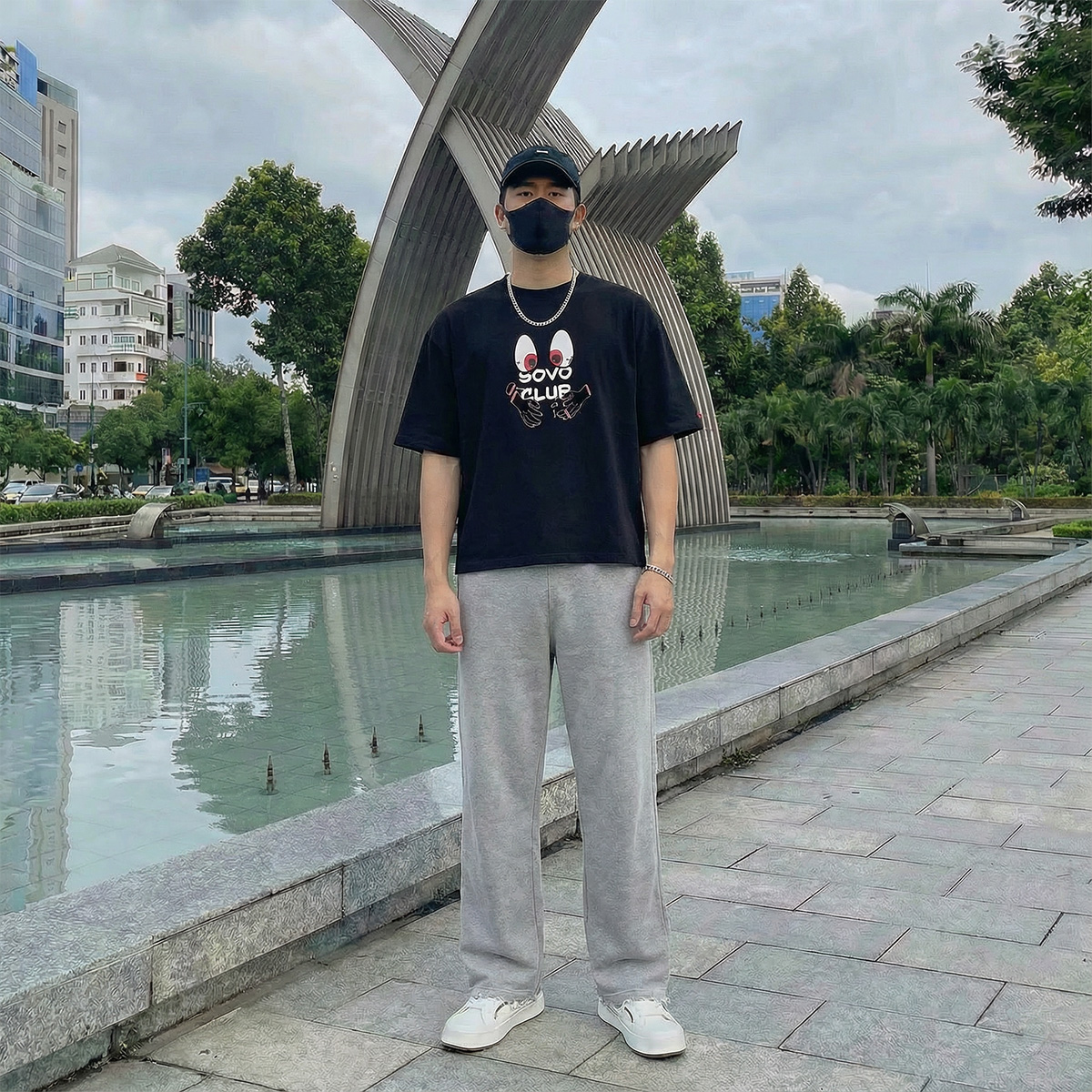 Dosovo Sovo Eyes Tee