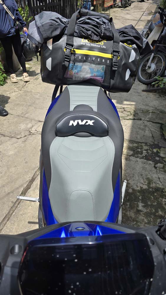 Yên Độ Yamaha NVX Cao Cấp Đen Xám _ NVX-G06-GREY