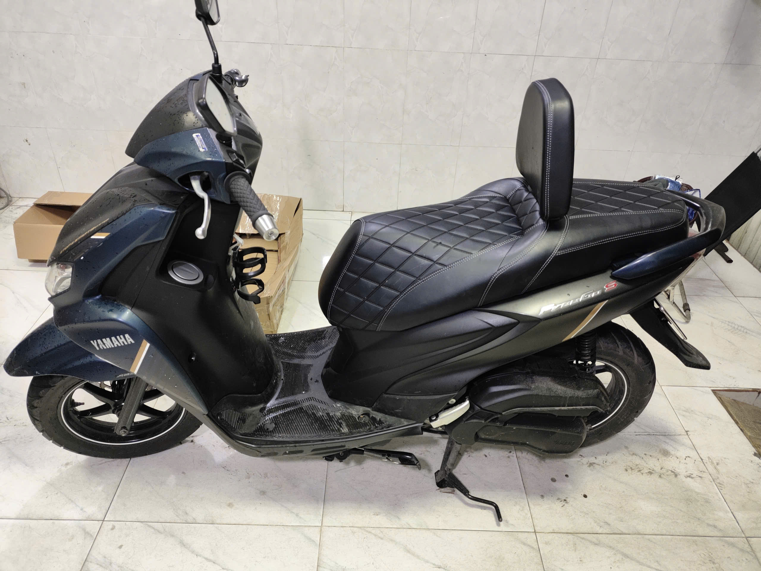 Yên Xe Tựa Lưng Tháo Rời Cho Yamaha FreeGo_Frego-TL02-BLACK