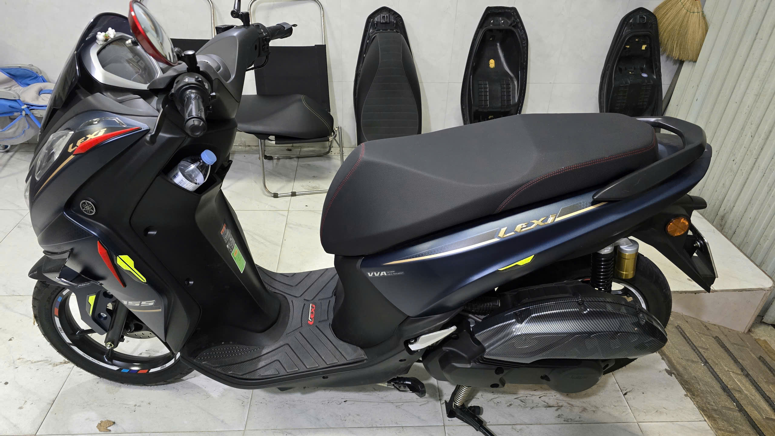 Yên Độ Yamaha Lexi_LEXI-KD01-BLACK