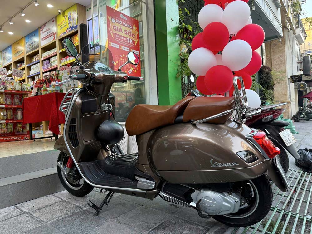 Yên Đôi Vespa Cao Cấp – Da Bò Thật _ VESPA-VB01-BROWN