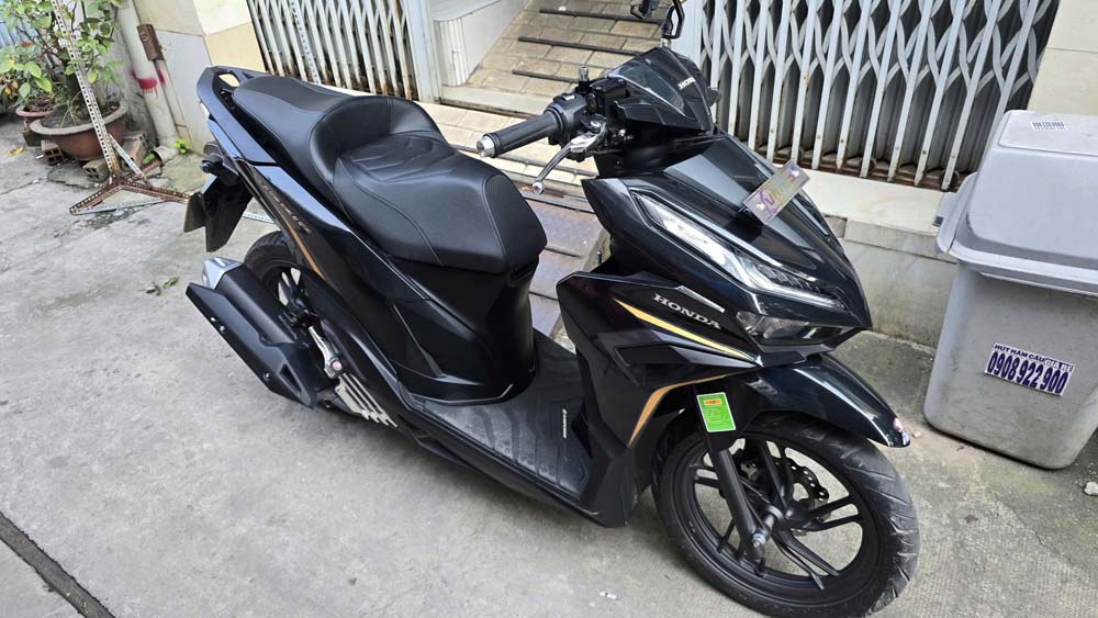Yên Bậc Mông Honda Vario – Màu Đen Sang Trọng _ VARIO-G12-BLACK
