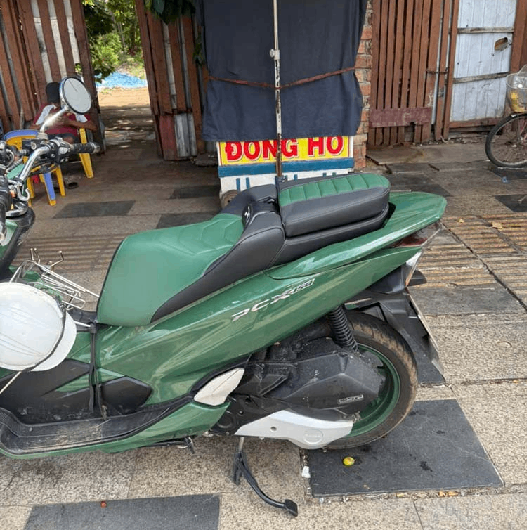 Yên Xe Tựa Lưng Cho Honda PCX – Xanh Lá - Đen _ PCX-TL03-GREEN