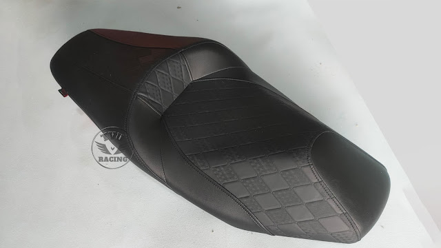 Yên xe vario gờ mông thể thao và êm ái _ VARIO-G04-BLACK