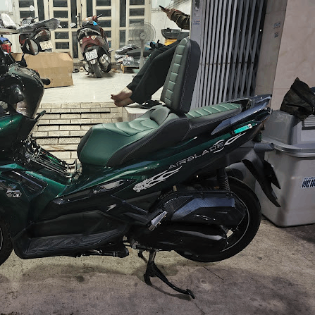 Yên xe tựa bật Airblade kiểu dáng mới đẳng cấp_ AB-TL03-GREEN