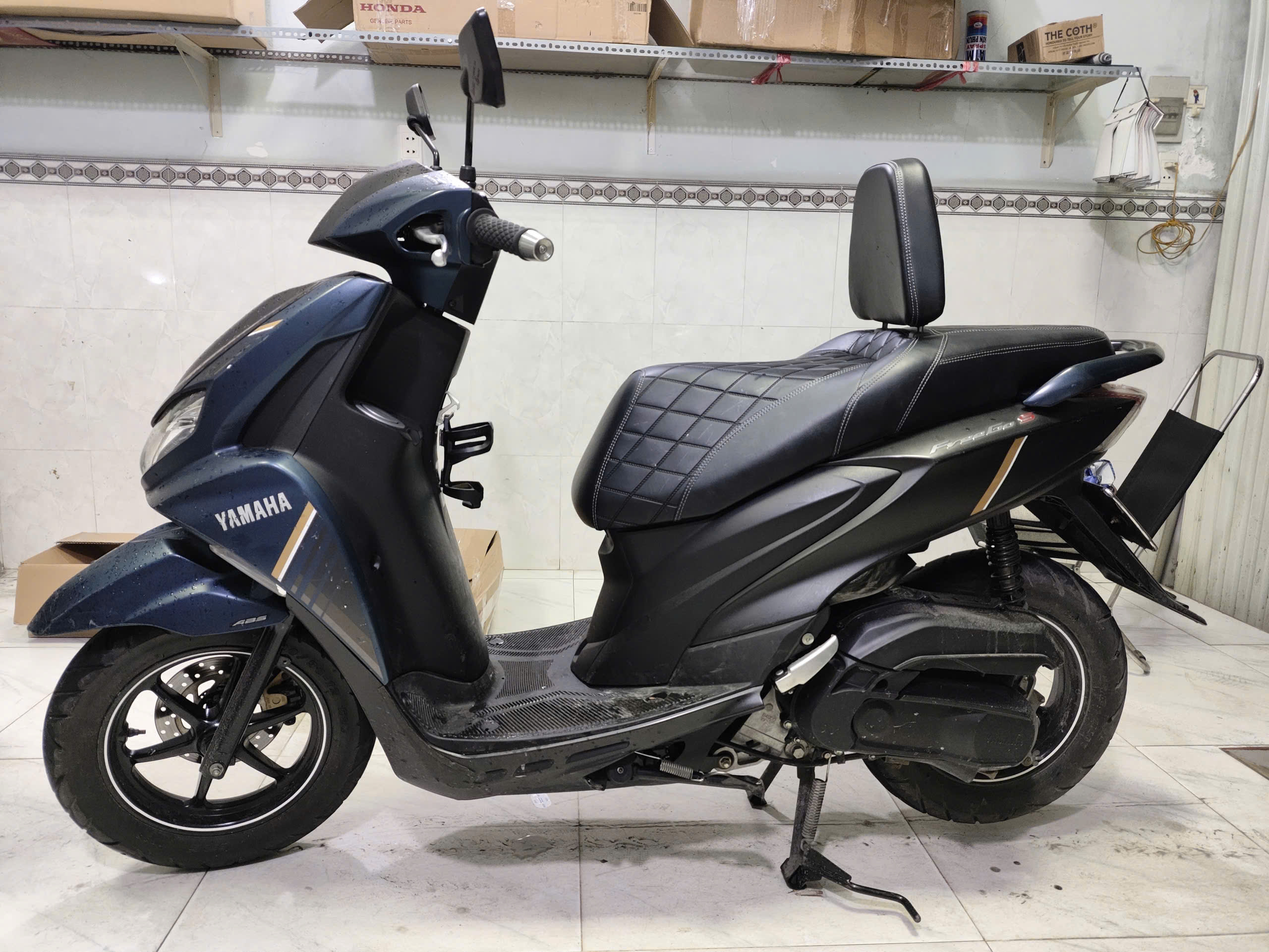 Yên Xe Tựa Lưng Tháo Rời Cho Yamaha FreeGo_Frego-TL02-BLACK