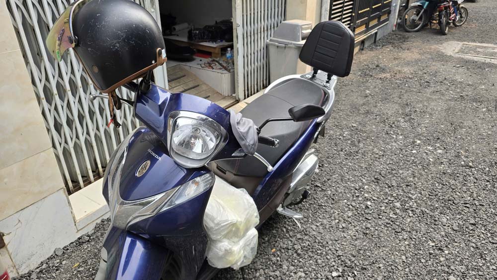 Tựa Lưng Cho Người Ngồi Sau Xe Máy Honda SH Mode (chỉ tựa sau) _ SH-TS