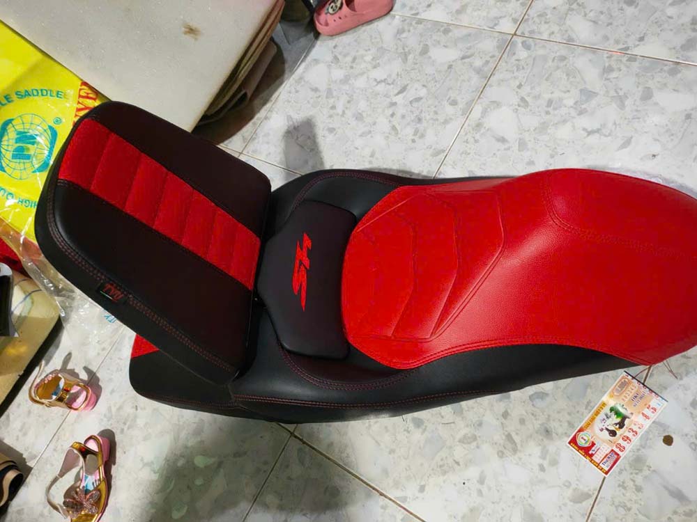 Yên Xe Tựa Lưng Cho Honda SH – Phiên Bản Màu Đỏ-Đen _ SH-TL03-RED