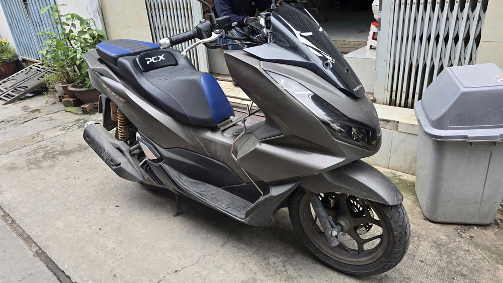 Yên Xe Tựa Lưng Cho Honda PCX – Đen-Dương _ PCX-TL03-BLUE