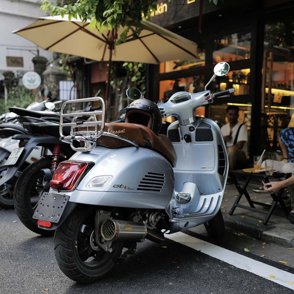 Yên Đôi Vespa Cao Cấp – Da Bò Thật _ VESPA-VB01-BROWN