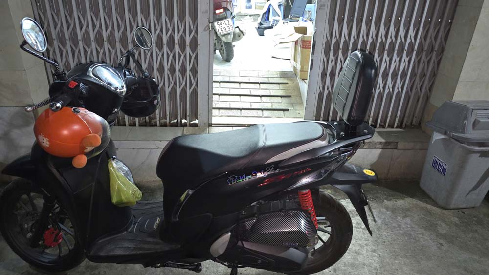 Tựa Lưng Cho Người Ngồi Sau Xe Máy Honda SH Mode (chỉ tựa sau) _ SH-TS