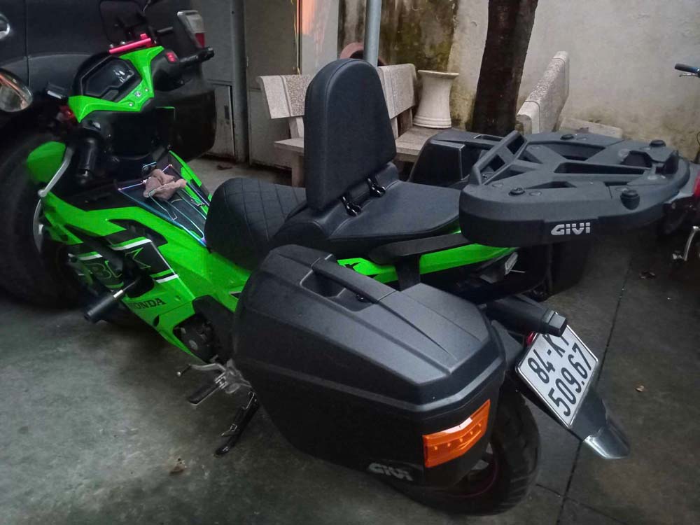 Yên Xe Tựa Bật Honda Winner X V1 - Màu Đen _WINNER-TL03-BLACK