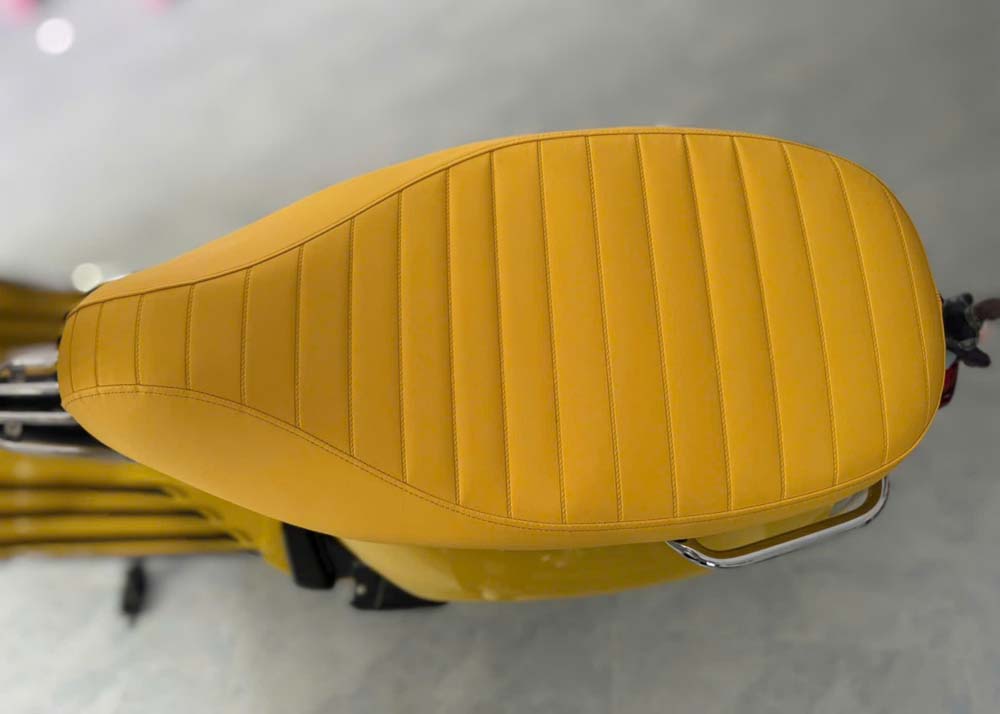 Yên 2 Tầng Vespa Cao Cấp _ Màu vàng _ VESPA-V13-YELLOW