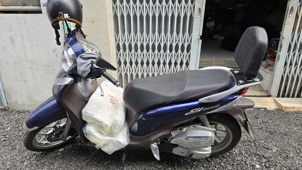 Tựa Lưng Cho Người Ngồi Sau Xe Máy Honda SH Mode (chỉ tựa sau) _ SH-TS