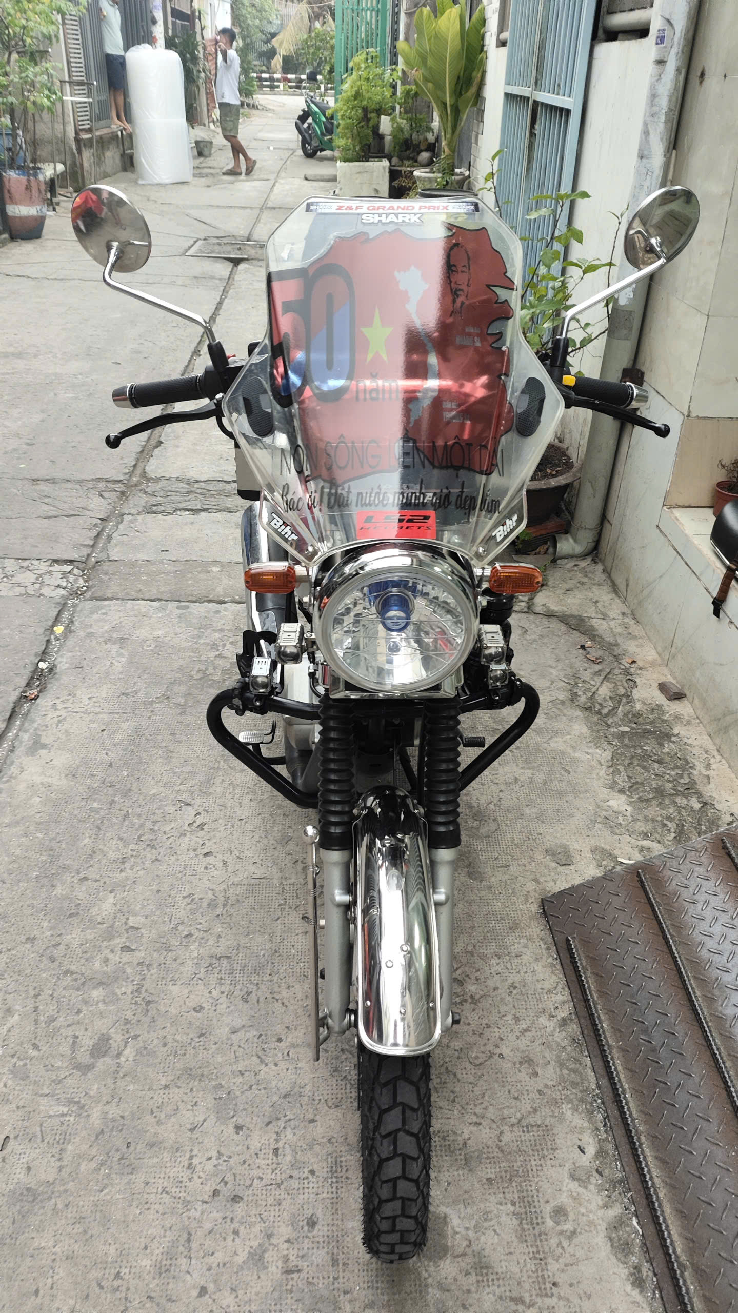 Yên Tựa Bật Cho Xe Phân Khối Lớn - Theo yêu cầu _ Moto-TL03