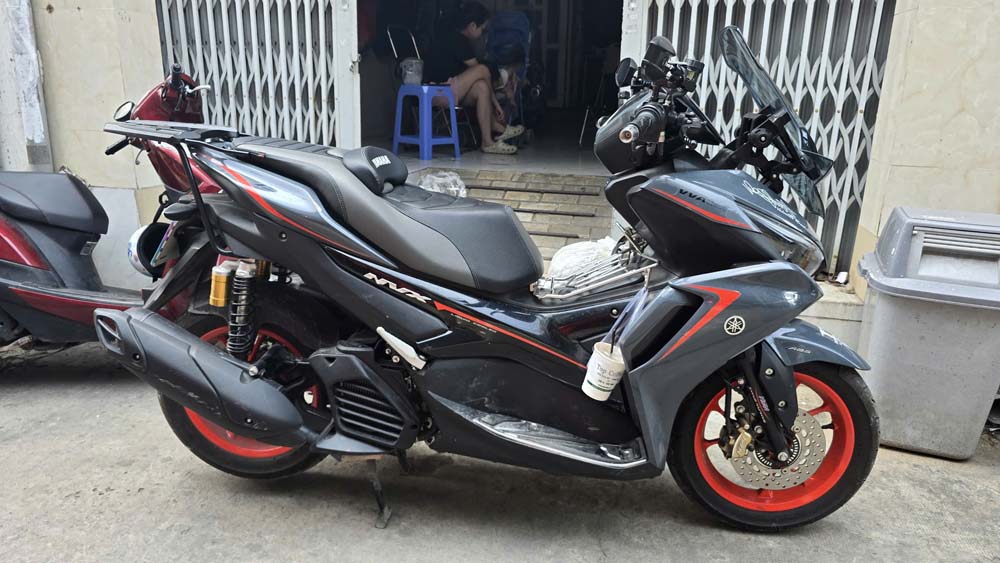 Yên Độ Yamaha NVX Cao Cấp Xám Đậm _ NVX-G06-D.GREY
