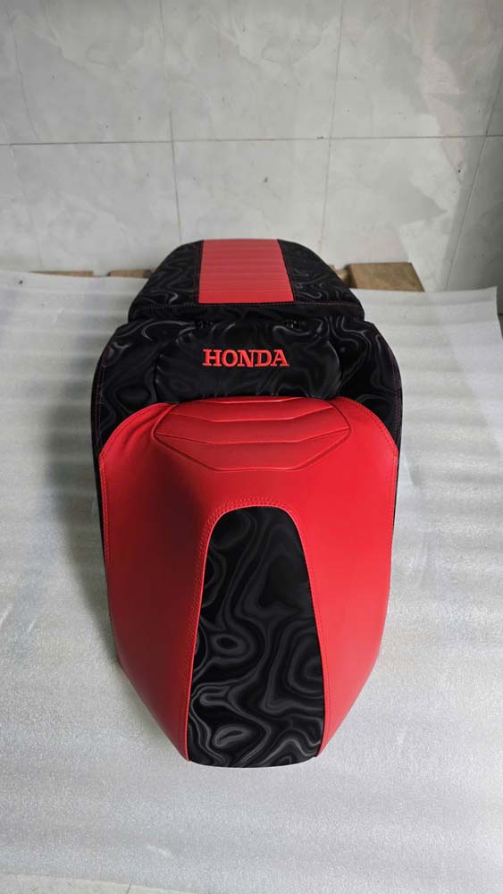 Yên Xe Tựa Lưng Cho Honda SH – Phiên Bản Màu Đỏ-Đen _ SH-TL03-RED