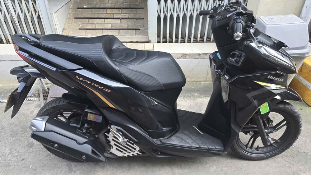 Yên Bậc Mông Honda Vario – Màu Đen Sang Trọng _ VARIO-G12-BLACK
