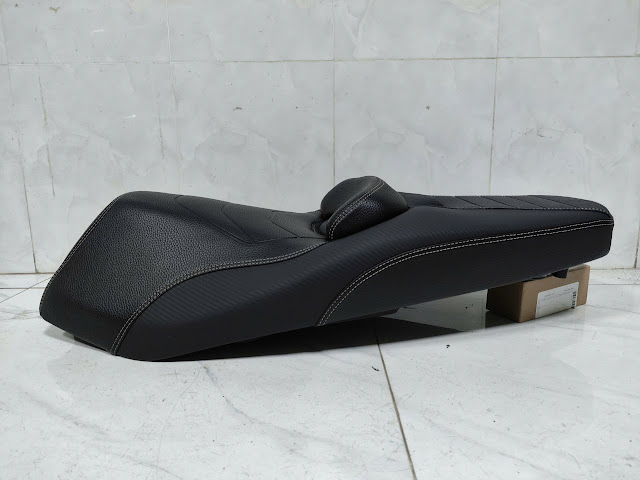 Yên Xe Thể Thao Vario Ngầu _ VARIO-G06-BLACK